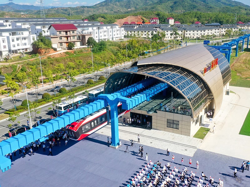 قطار هواپیمایی معلق چین